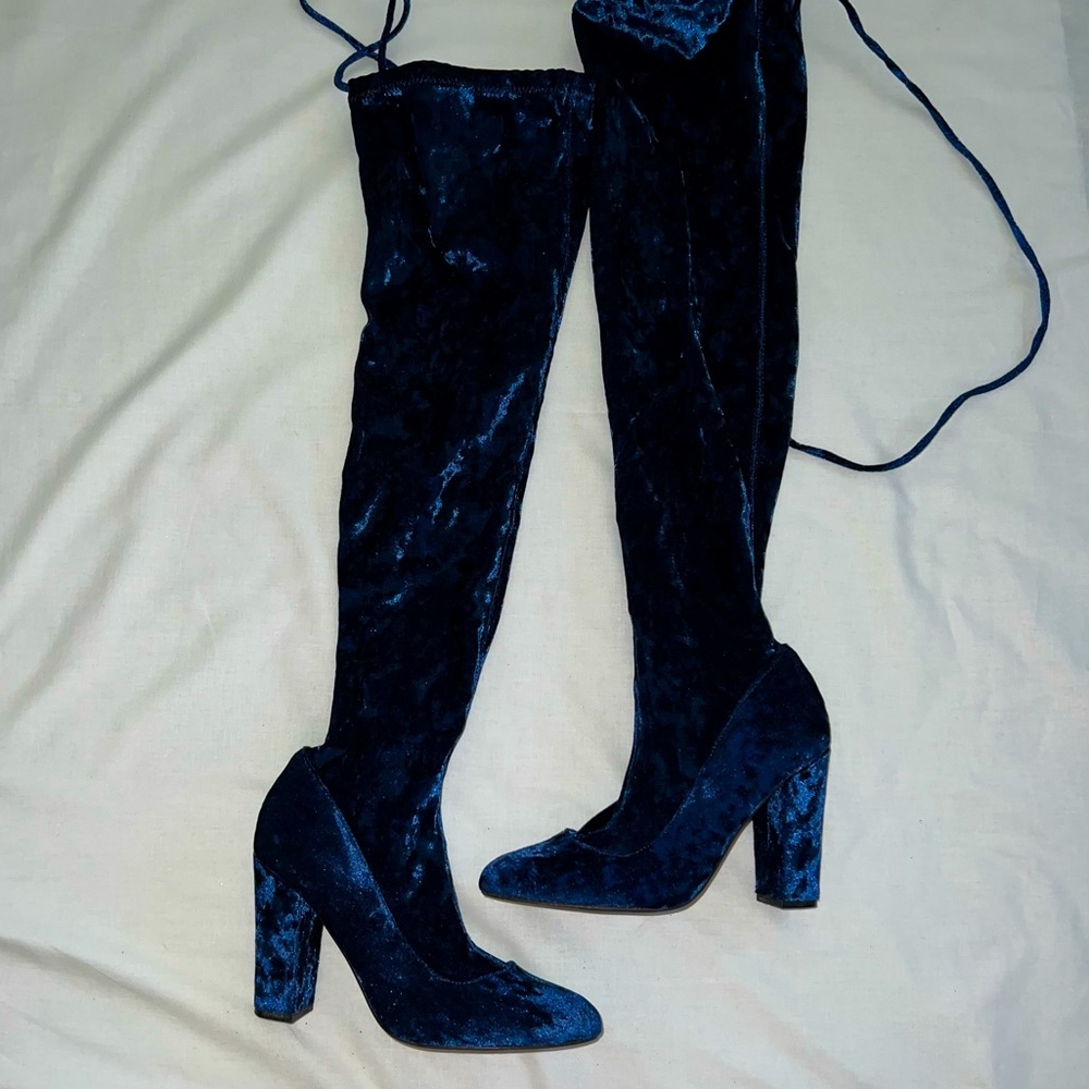 Long boots from forever 21 size 8, I used them one time.